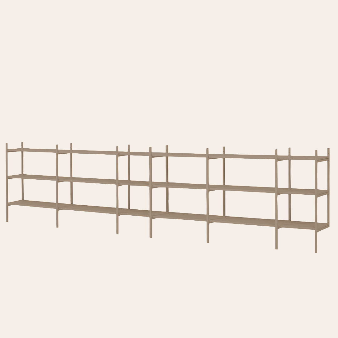 Stina’s shelf