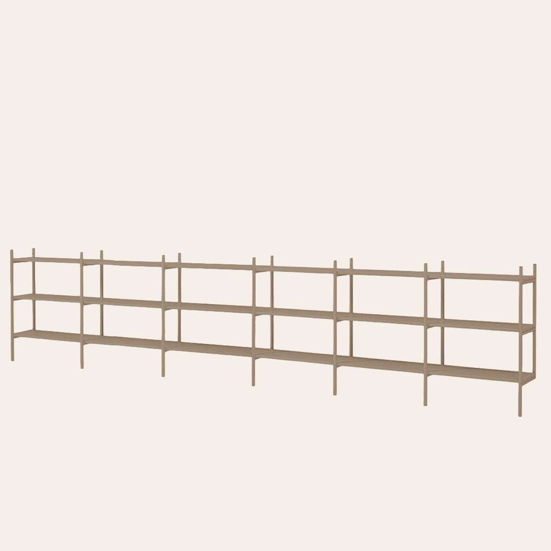 Stina’s shelf