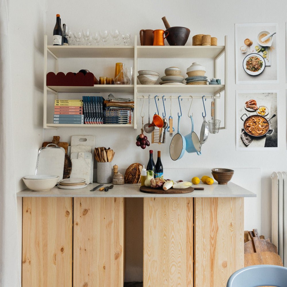 Wall shelf