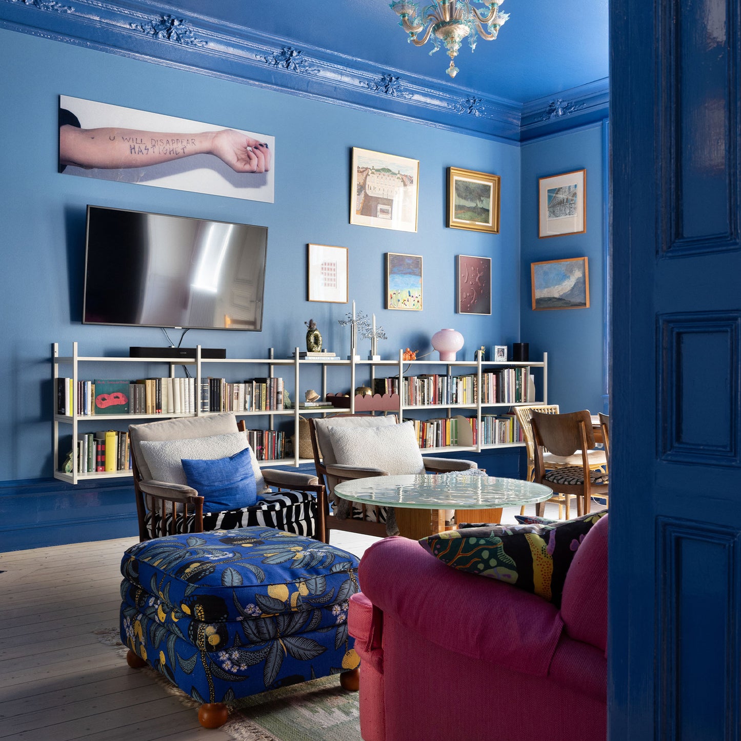 Frida Gustavsson's shelf