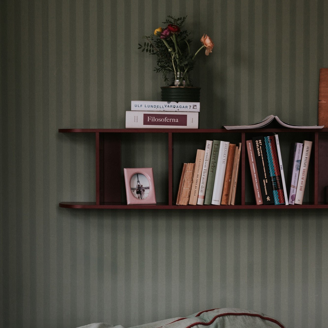 Flaneur Wall Shelf - Burgundy