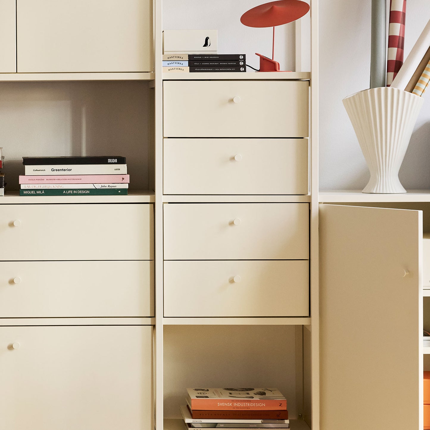 Armoire à tiroirs étroite - Off-white