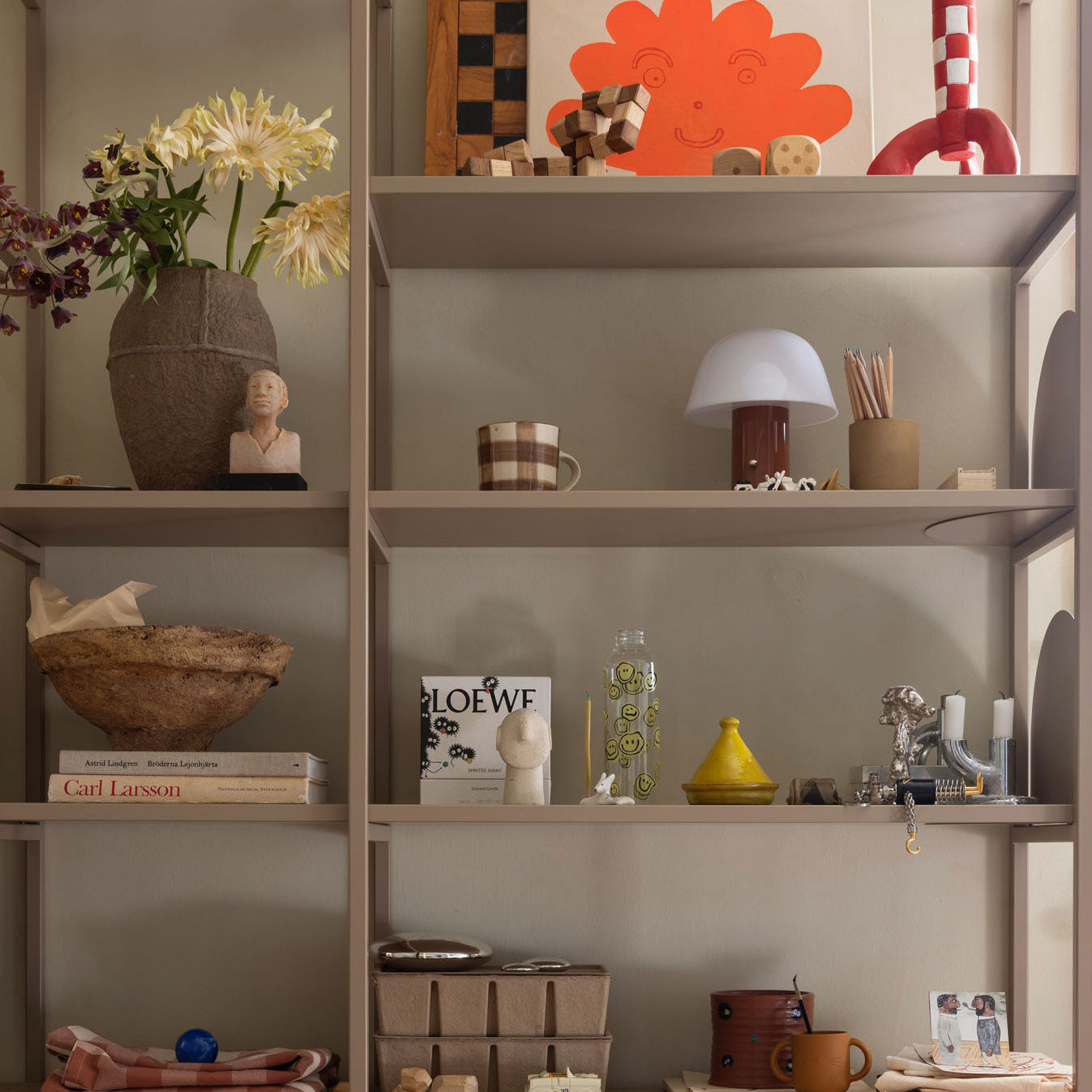Bookshelf