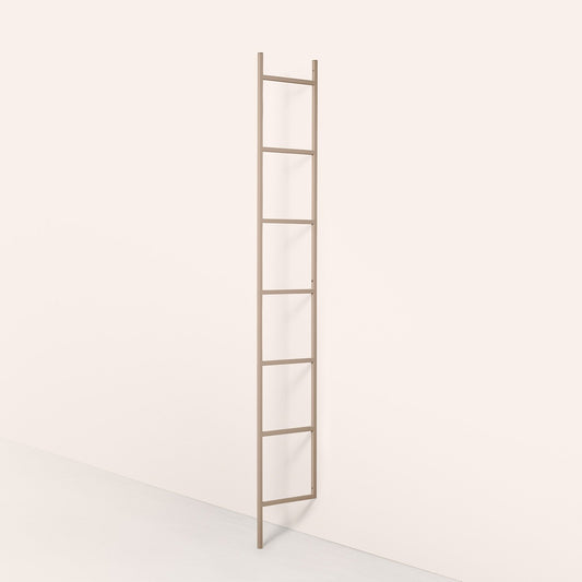 hyllgavel i färgen kamel 237cm